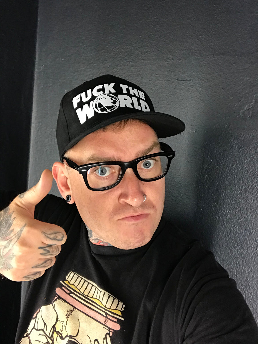 Fuck The World Hat – Thrillhaus
